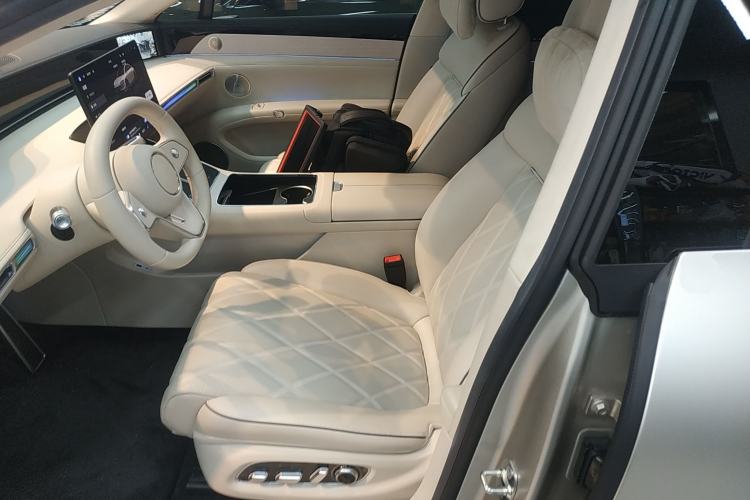 Used Hima Stelato S9 2024 All-Electric Ultra Four-Wheel-Drive Flagship Edition Left Front Seat
