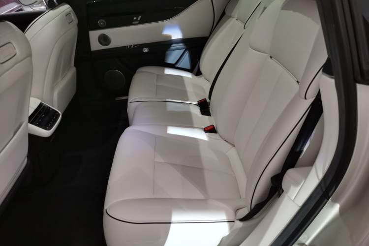 Used Hima Stelato S9 2024 All-Electric Max Rear-Drive Long-Range Version Left Rear Seat