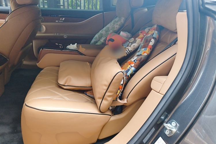 Used Hima Stelato S9 2024 All-Electric Ultra Four-Wheel-Drive Flagship Edition Left Rear Seat