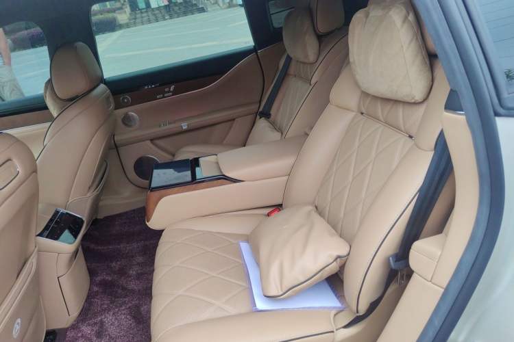 Used Hima Stelato S9 2024 All-Electric Ultra Rear-Drive Long-Range Flagship Edition Left Rear Seat