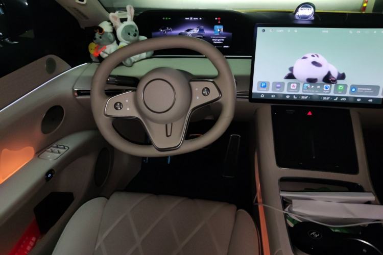 Used Hima Stelato S9 2024 All-Electric Ultra Four-Wheel-Drive Flagship Edition Steering Wheel