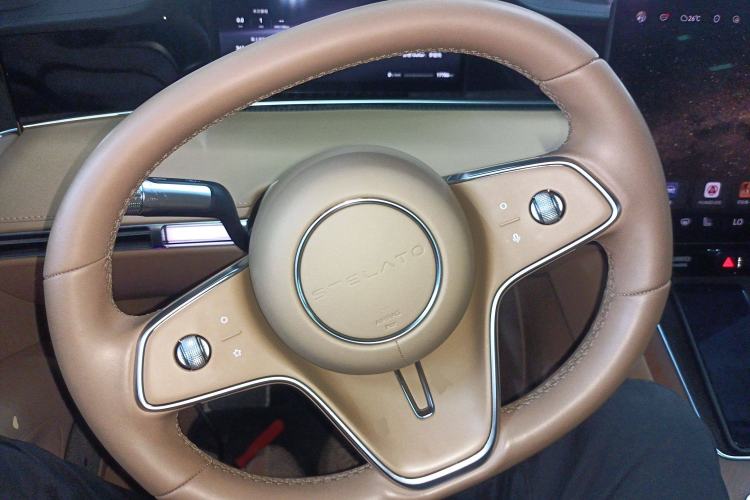Used Hima Stelato S9 2024 All-Electric Ultra Four-Wheel-Drive Flagship Edition Steering Wheel