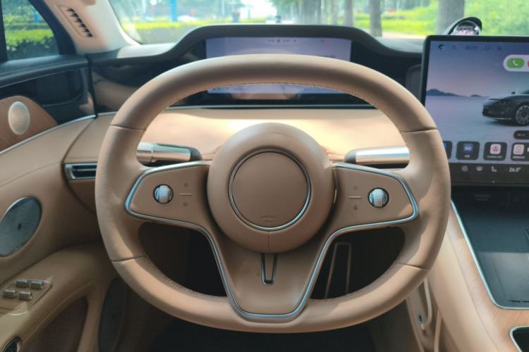 Used Hima Stelato S9 2024 All-Electric Ultra Rear-Drive Long-Range Flagship Edition Steering Wheel