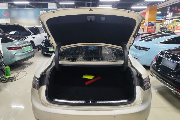 Used Hima Stelato S9 2024 All-Electric Ultra Four-Wheel-Drive Flagship Edition Trunk