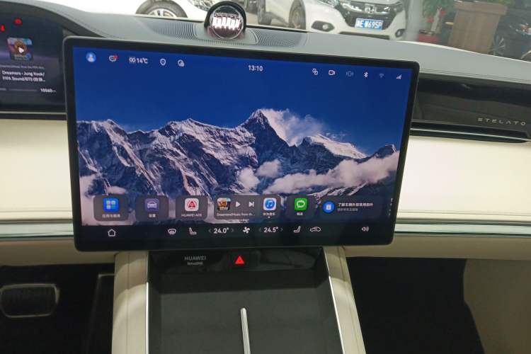 Used Hima Stelato S9 2024 All-Electric Ultra Four-Wheel-Drive Flagship Edition Audio And AC Panel