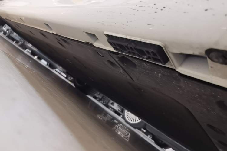 Used Hima Stelato S9 2024 All-Electric Ultra Four-Wheel-Drive Flagship Edition Chassis Rear Left