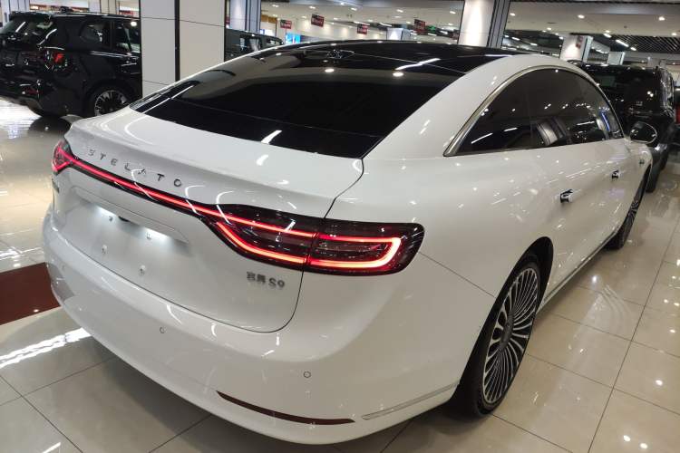 Used Hima Stelato S9 2024 All-Electric Ultra Four-Wheel-Drive Flagship Edition Exterior 5