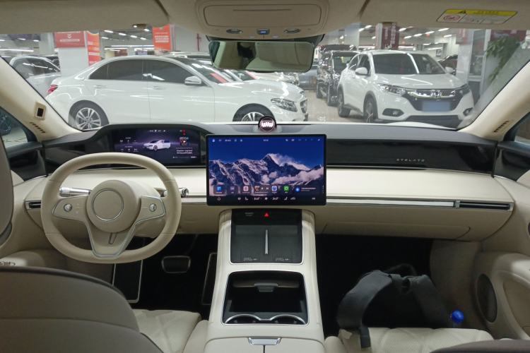 Used Hima Stelato S9 2024 All-Electric Ultra Four-Wheel-Drive Flagship Edition Interior 2