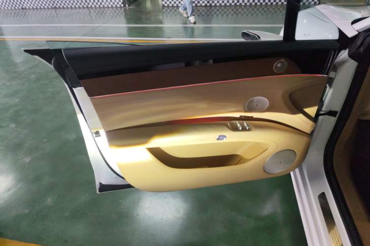 Used Hima Stelato S9 2024 All-Electric Ultra Four-Wheel-Drive Flagship Edition Interior 7