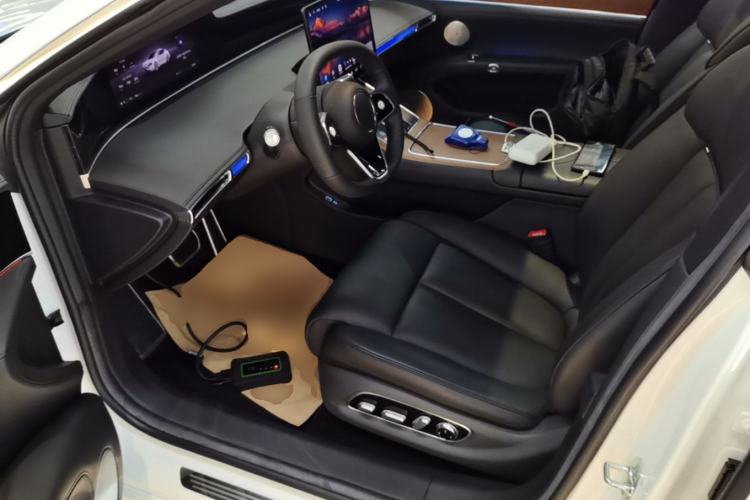 Used Hima Stelato S9 2024 All-Electric Ultra Four-Wheel-Drive Flagship Edition Left Front Seat