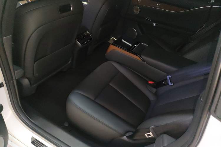 Used Hima Stelato S9 2024 All-Electric Ultra Four-Wheel-Drive Flagship Edition Left Rear Seat