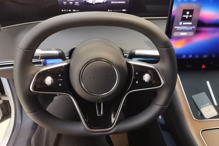 Used Hima Stelato S9 2024 All-Electric Ultra Four-Wheel-Drive Flagship Edition Steering Wheel
