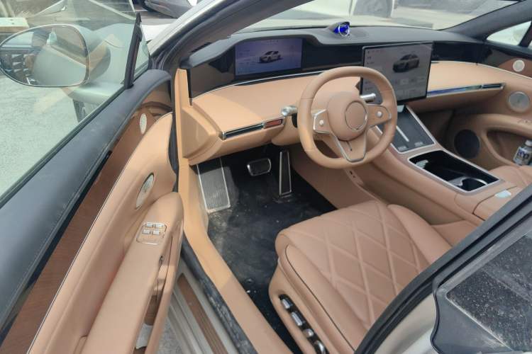Used Hima Stelato S9 2024 All-Electric Ultra Four-Wheel-Drive Flagship Edition Driver Seat