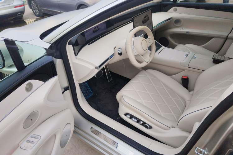 Used Hima Stelato S9 2024 All-Electric Ultra Four-Wheel-Drive Flagship Edition Driver Seat