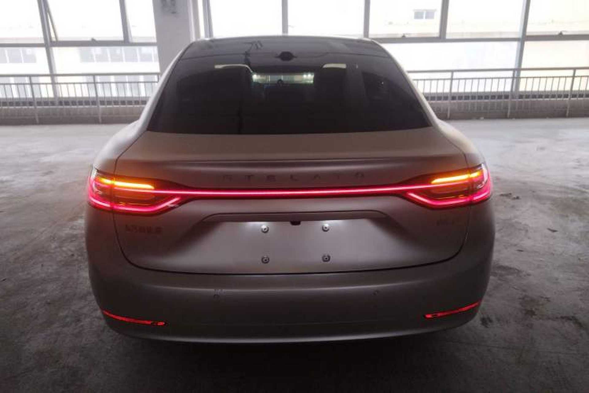 Used Hima Stelato S9 2024 All-Electric Ultra Four-Wheel-Drive Flagship Edition Exterior 4