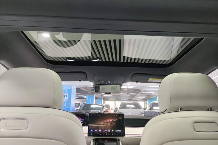 Used Hima Stelato S9 2024 All-Electric Ultra Four-Wheel-Drive Flagship Edition Headliner