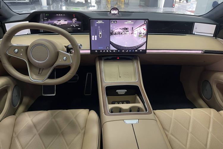 Used Hima Stelato S9 2024 All-Electric Ultra Four-Wheel-Drive Flagship Edition Interior 1