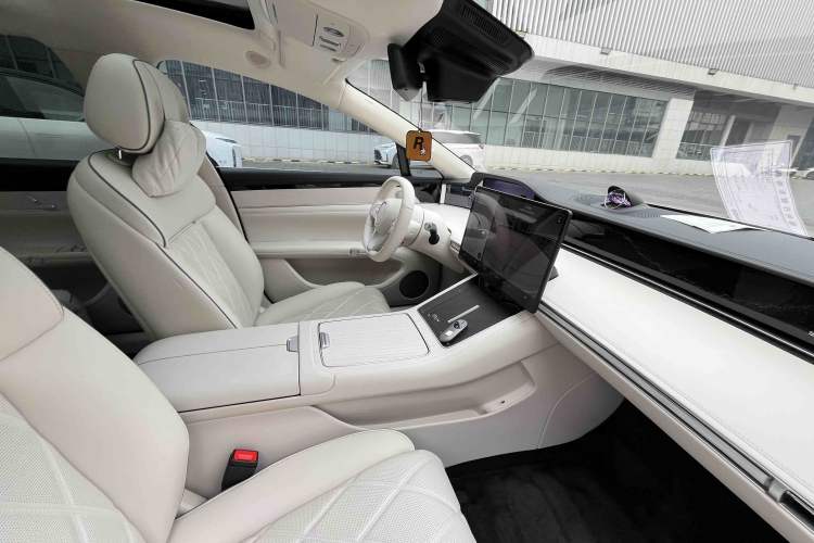 Used Hima Stelato S9 2024 All-Electric Ultra Four-Wheel-Drive Flagship Edition Interior 10