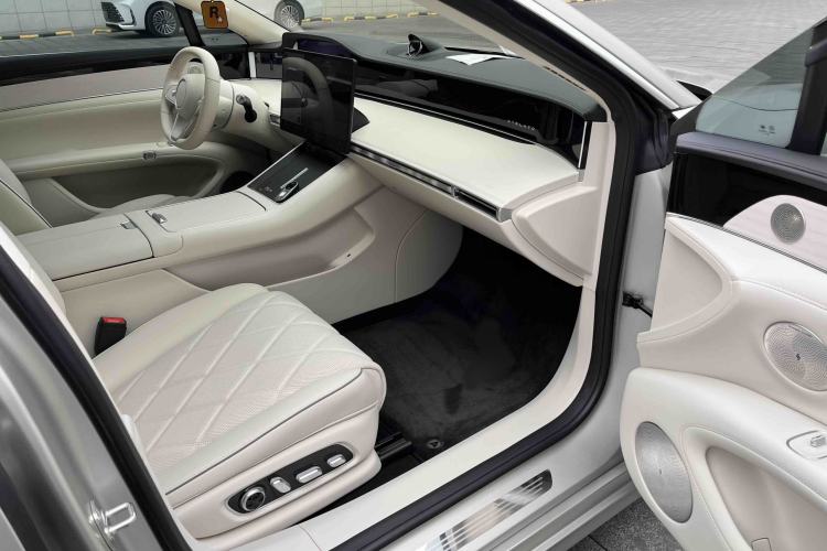 Used Hima Stelato S9 2024 All-Electric Ultra Four-Wheel-Drive Flagship Edition Interior 14