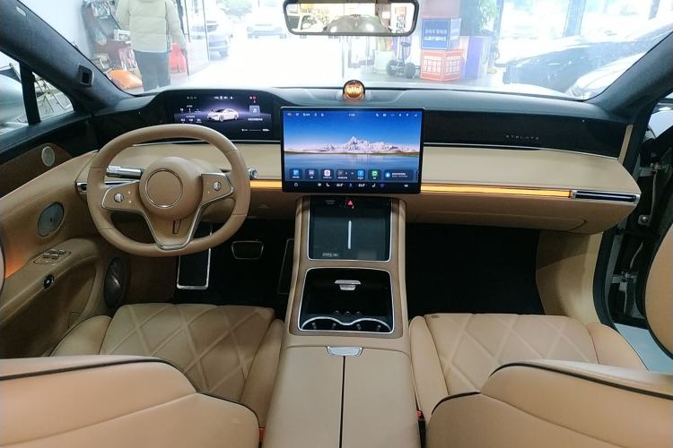 Used Hima Stelato S9 2024 All-Electric Ultra Four-Wheel-Drive Flagship Edition Interior 2