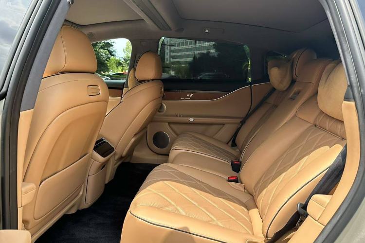 Used Hima Stelato S9 2024 All-Electric Ultra Four-Wheel-Drive Flagship Edition Interior 4