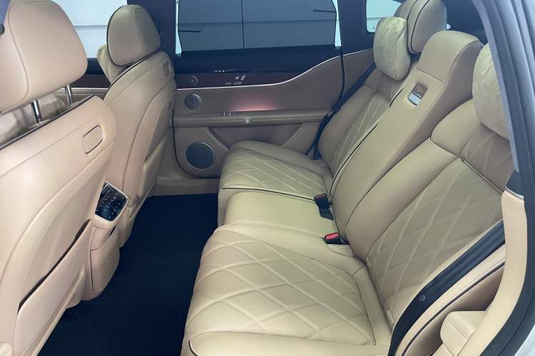 Used Hima Stelato S9 2024 All-Electric Ultra Four-Wheel-Drive Flagship Edition Interior 4