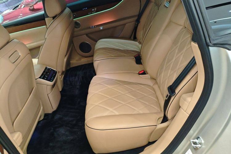 Used Hima Stelato S9 2024 All-Electric Ultra Four-Wheel-Drive Flagship Edition Interior 4