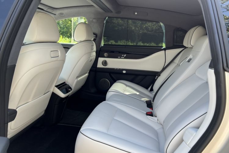 Used Hima Stelato S9 2024 All-Electric Ultra Four-Wheel-Drive Flagship Edition Interior 5