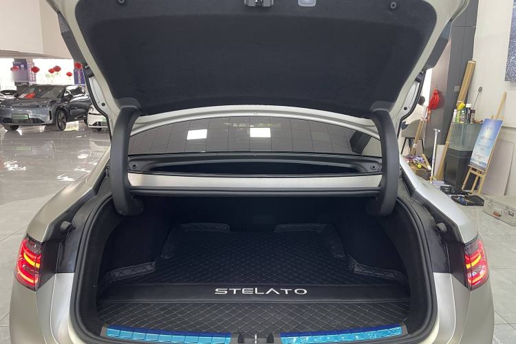 Used Hima Stelato S9 2024 All-Electric Ultra Four-Wheel-Drive Flagship Edition Interior 5