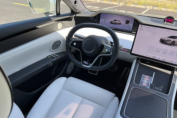 Used Hima Stelato S9 2024 All-Electric Ultra Four-Wheel-Drive Flagship Edition Interior 6