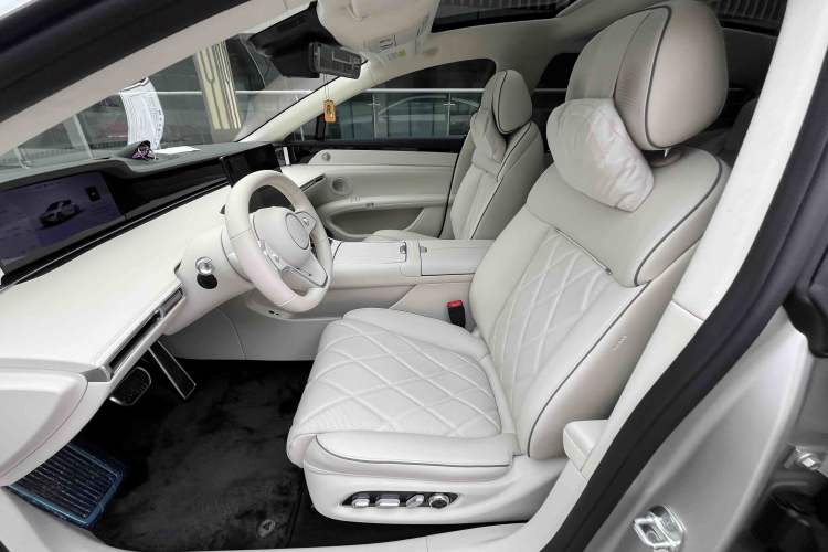 Used Hima Stelato S9 2024 All-Electric Ultra Four-Wheel-Drive Flagship Edition Interior 8