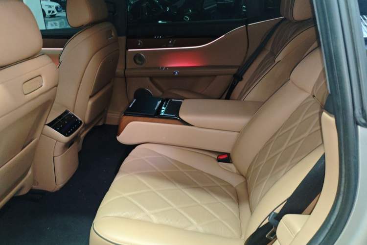 Used Hima Stelato S9 2024 All-Electric Ultra Four-Wheel-Drive Flagship Edition Left Rear Seat