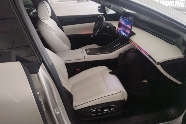 Used Hima Stelato S9 2024 All-Electric Ultra Four-Wheel-Drive Flagship Edition Right Front Seat