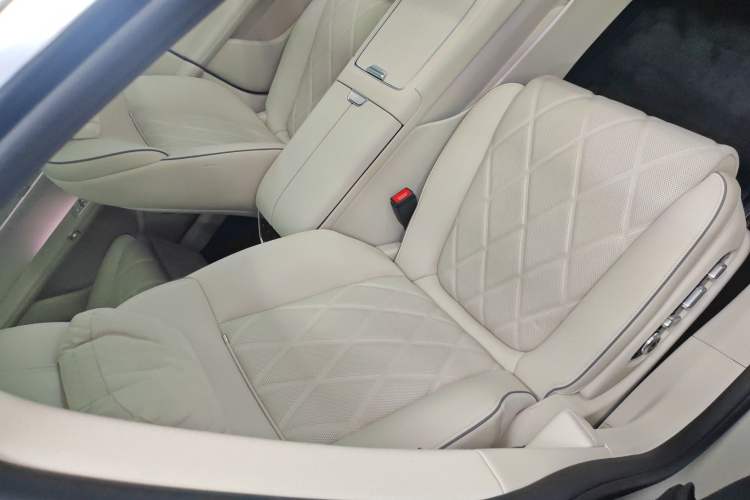 Used Hima Stelato S9 2024 All-Electric Ultra Four-Wheel-Drive Flagship Edition Right Front Seat