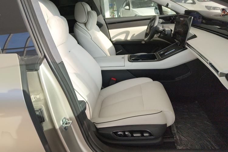 Used Hima Stelato S9 2024 All-Electric Ultra Four-Wheel-Drive Flagship Edition Right Front Seat