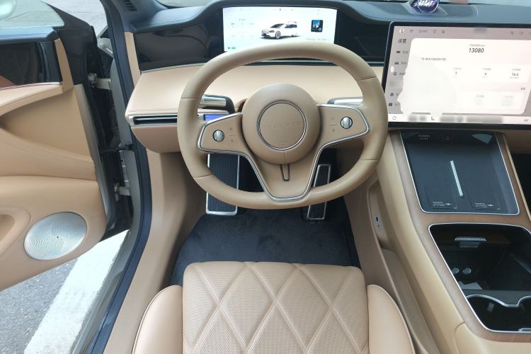 Used Hima Stelato S9 2024 All-Electric Ultra Four-Wheel-Drive Flagship Edition Steering Wheel
