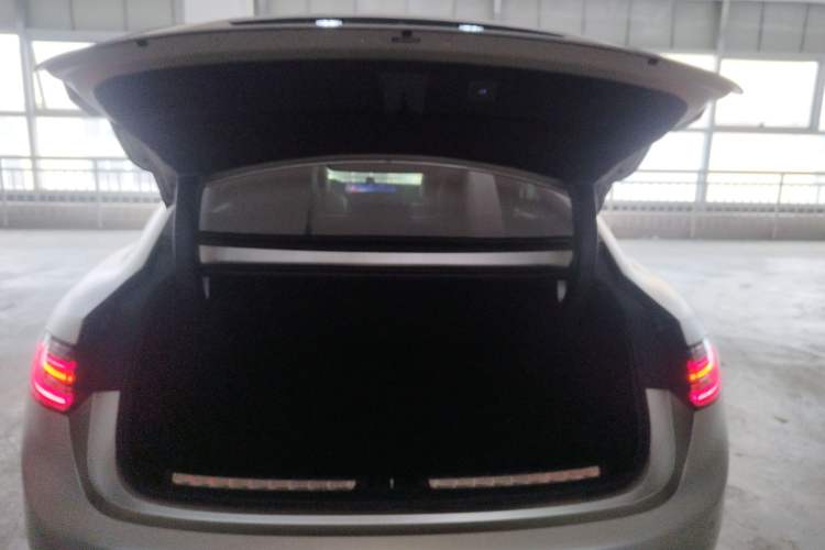 Used Hima Stelato S9 2024 All-Electric Ultra Four-Wheel-Drive Flagship Edition Trunk