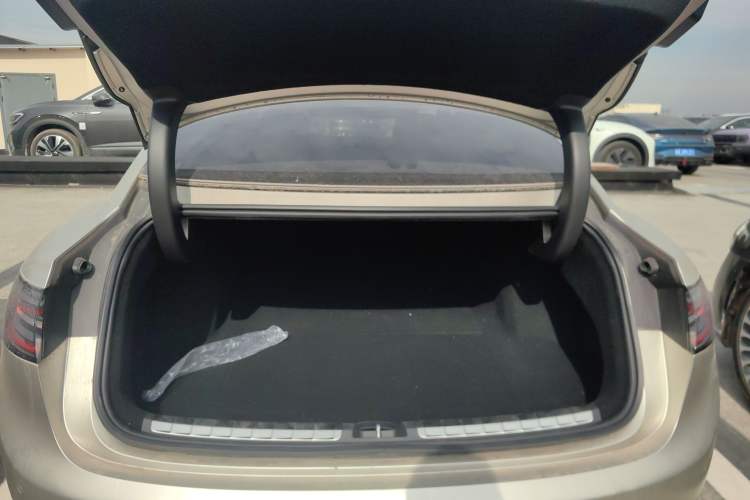 Used Hima Stelato S9 2024 All-Electric Ultra Four-Wheel-Drive Flagship Edition Trunk