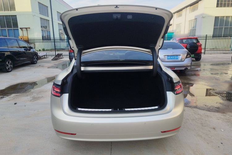 Used Hima Stelato S9 2024 All-Electric Ultra Four-Wheel-Drive Flagship Edition Trunk