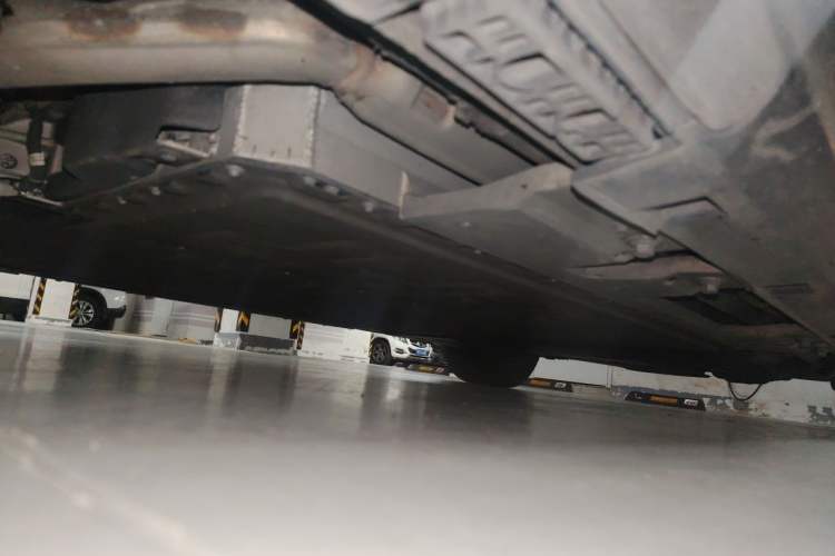Used Hima Stelato S9 2025 Extended-Range Max Chassis Front Left