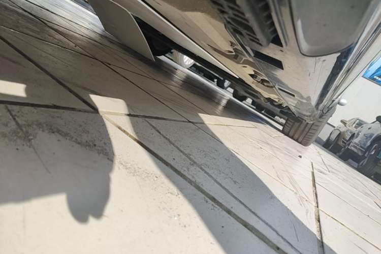 Used Hima Stelato S9 2025 Extended-Range Ultra Chassis Front Left