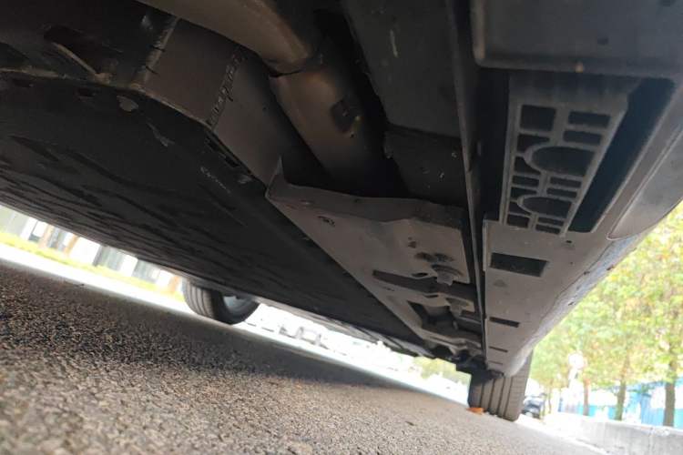 Used Hima Stelato S9 2025 Extended-Range Ultra Chassis Front Left