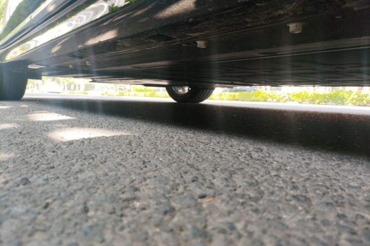 Used Hima Stelato S9 2025 Extended-Range Ultra Chassis Front Right