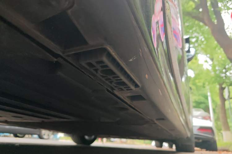Used Hima Stelato S9 2025 Extended-Range Max+ Chassis Rear Right