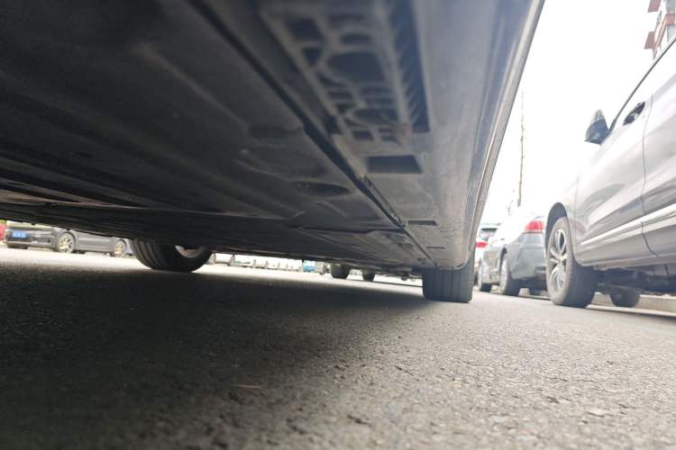 Used Hima Stelato S9 2025 Extended-Range Max Chassis Rear Right