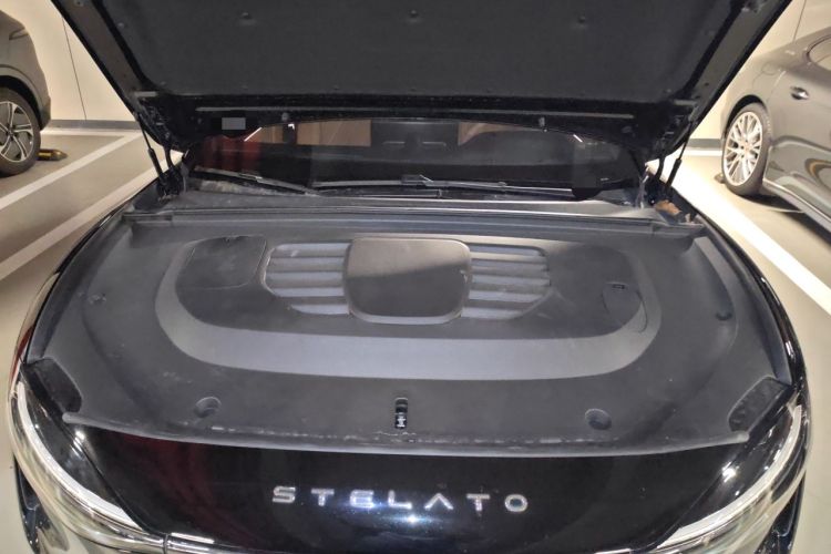 Used Hima Stelato S9 2025 Extended-Range Max Engine Bay