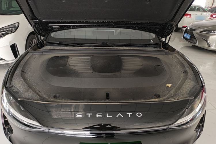 Used Hima Stelato S9 2025 Extended-Range Max Engine Bay