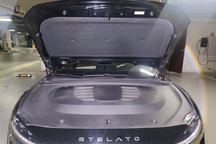 Used Hima Stelato S9 2025 Extended-Range Max Engine Bay