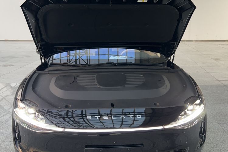 Used Hima Stelato S9 2025 Extended-Range Max+ Engine Bay