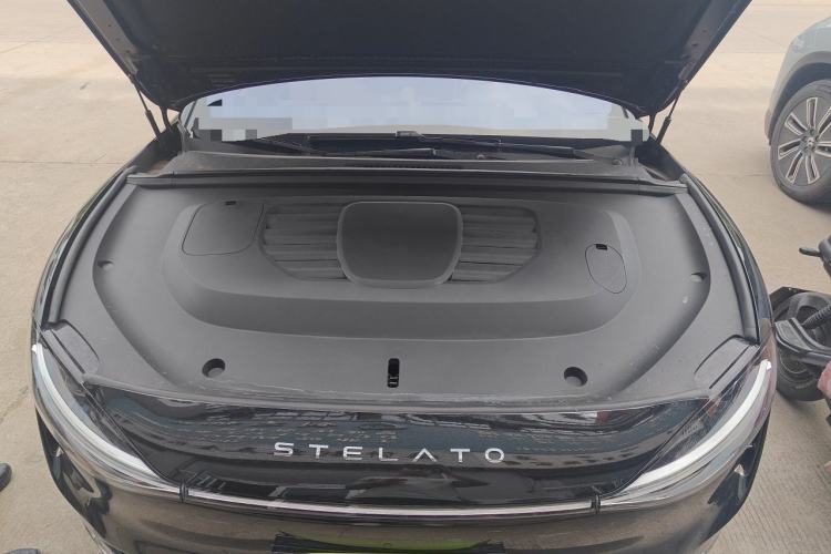 Used Hima Stelato S9 2025 Extended-Range Max Engine Bay